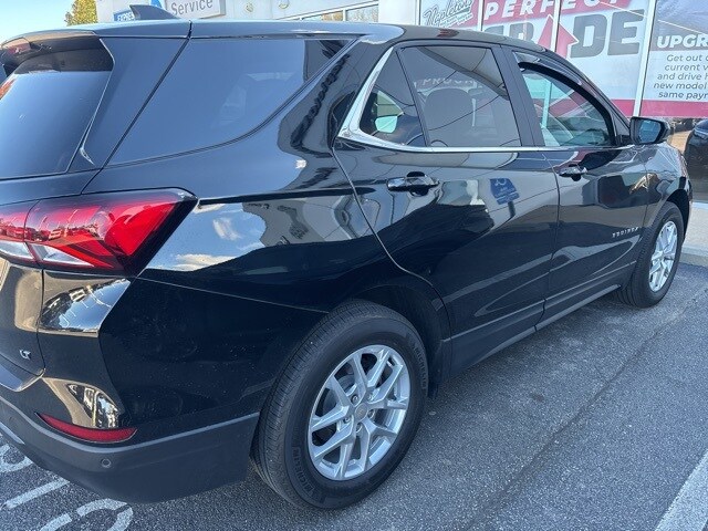 2022 Chevrolet Equinox photo 3