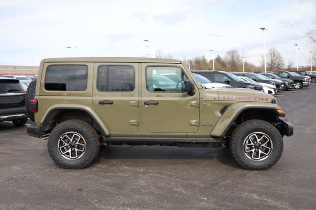 New 2026 Jeep Wrangler 4-DOOR RUBICON Sport Utility
