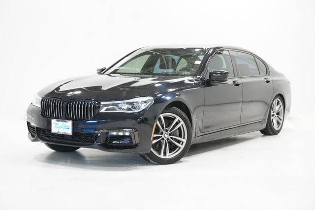2019 BMW 7 Series 750i xDrive's photo