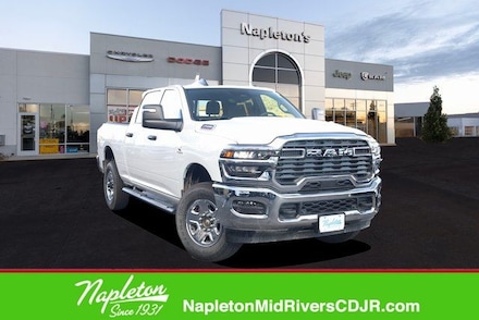 2026 Ram 2500 TRADESMAN CREW CAB 4X4 6'4 BOX Pickup