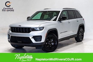 2025 Jeep Grand Cherokee Laredo SUV