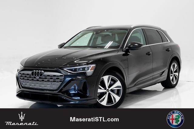 2024 Audi Q8 e-tron 55 114 kWh Premium Plus quattro's photo
