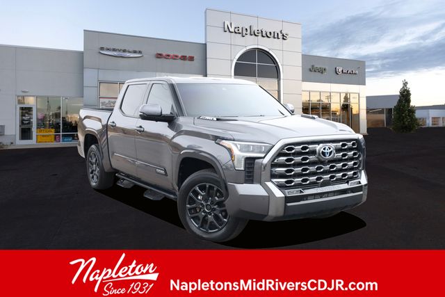 2024 Toyota Tundra Platinum's photo