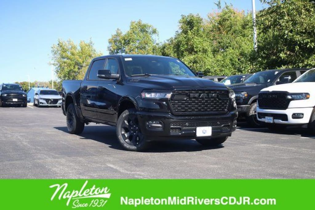 New 2026 Ram 1500 BIG HORN CREW CAB 4X4 5'7 BOX Pickup