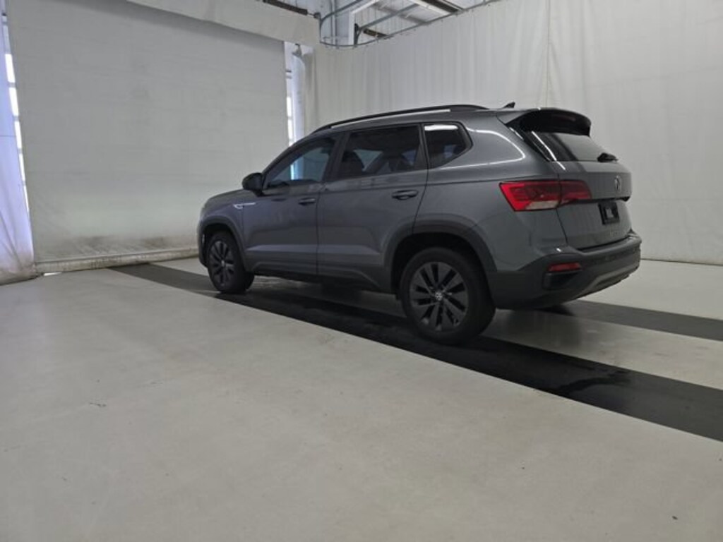 Used 2022 Volkswagen Taos 1.5T S SUV