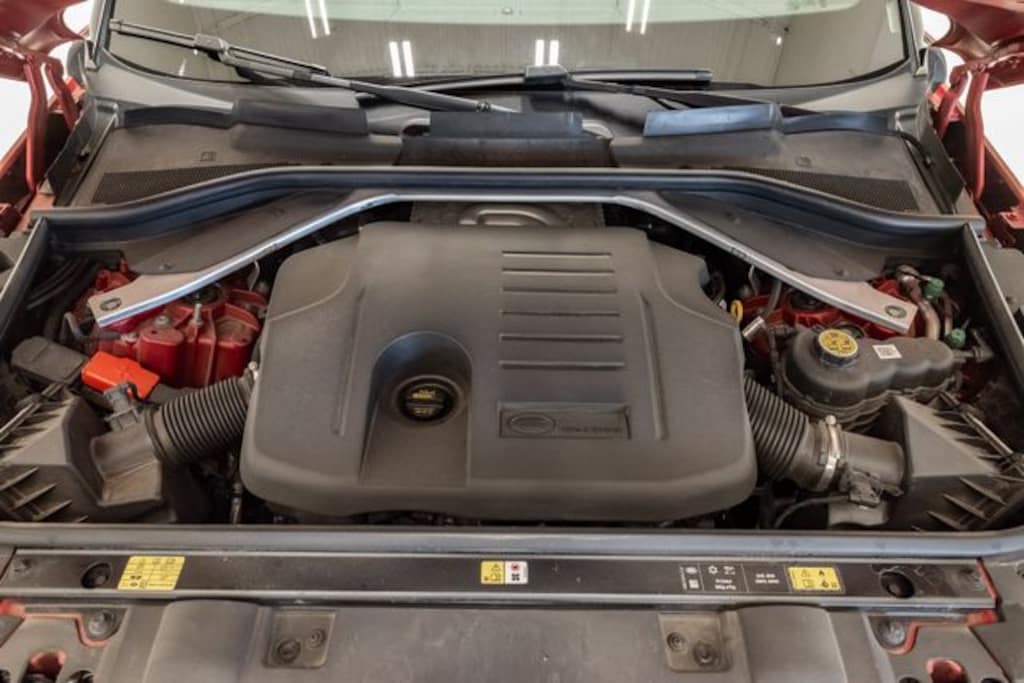 Used 2024 Land Rover Range Rover Sport Dynamic SE SUV