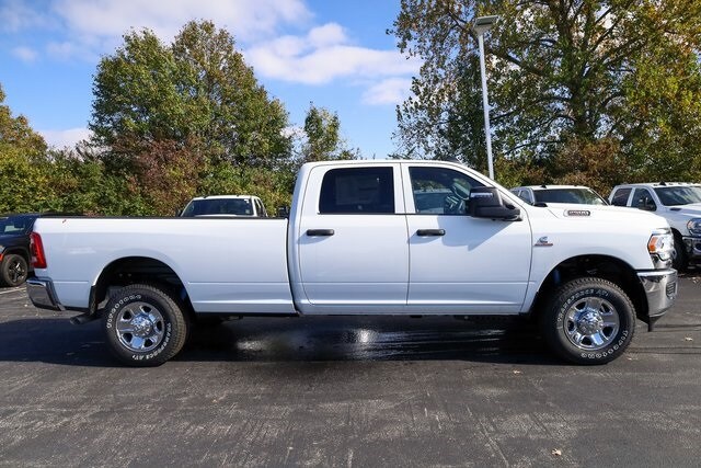 2024 Ram 2500 Tradesman photo 4