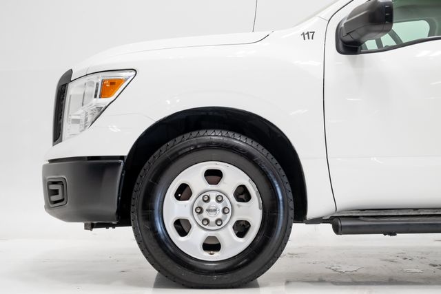 2017 Nissan Titan S - Photo 22