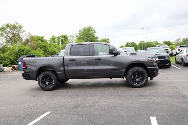 2025 Ram 1500 Warlock photo 4