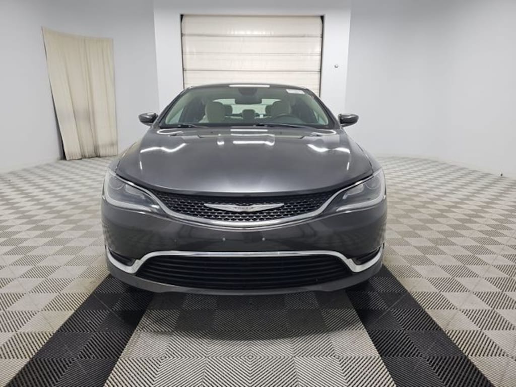 Used 2016 Chrysler 200 Limited Sedan