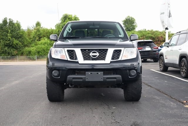 2019 Nissan Frontier SV photo 2