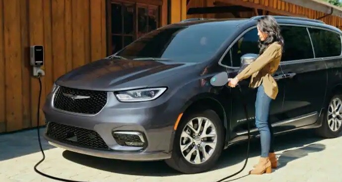 st. louis Chrysler hybrid minivan charge times