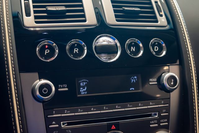 2012 Aston Martin Virage Base - Photo 20