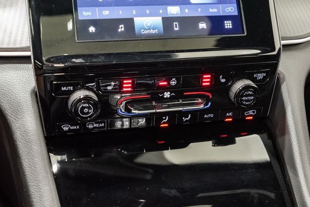 2025 Jeep Grand Cherokee Laredo - Photo 18