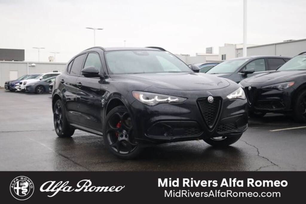New 2025 Alfa Romeo Stelvio AWD Sport Utility