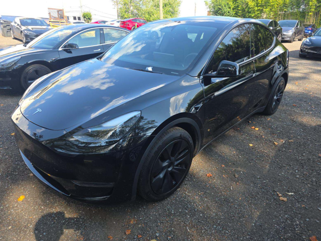 Used 2024 Tesla Model Y Long Range SUV