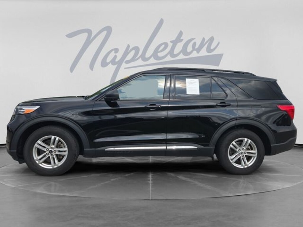 Used 2024 Ford Explorer XLT SUV