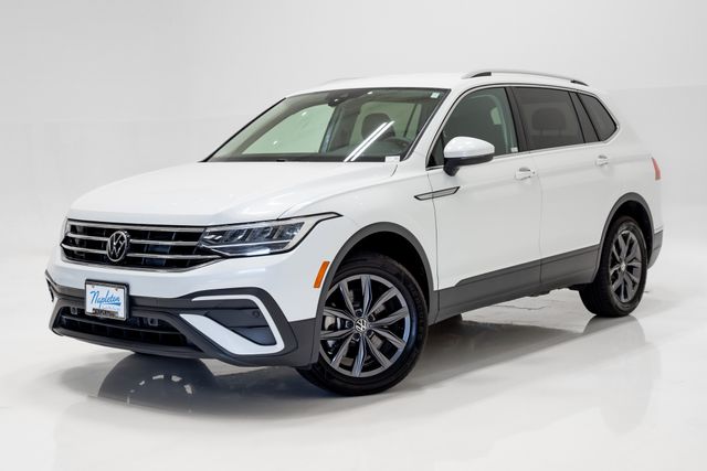 2023 Volkswagen Tiguan 2.0T SE 4Motion's photo