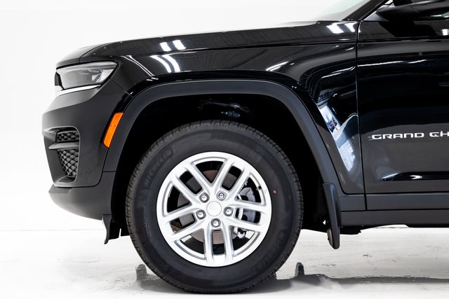 2025 Jeep Grand Cherokee Laredo - Photo 27