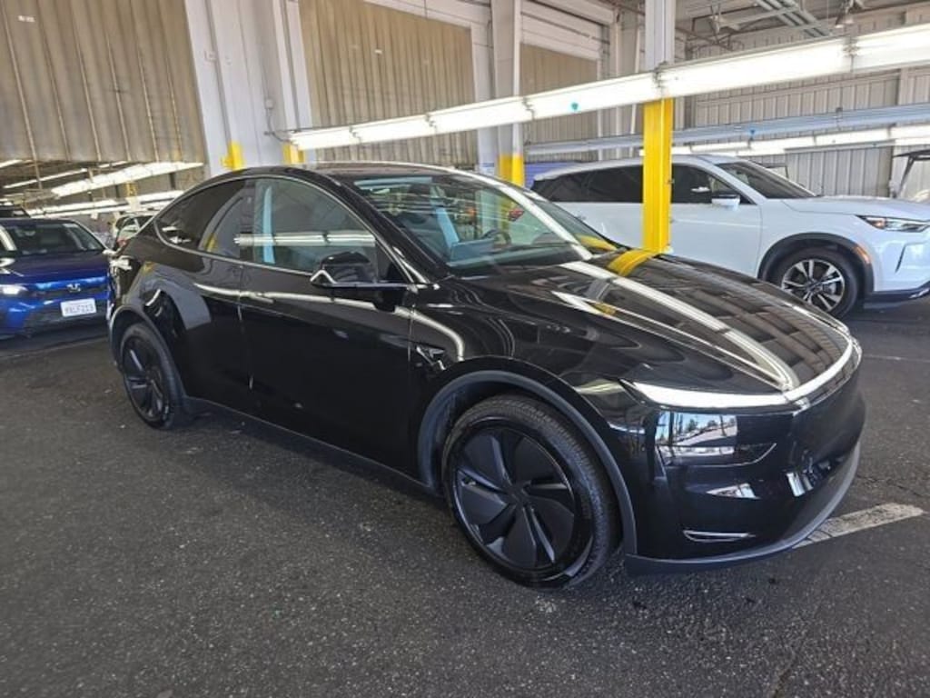 Used 2026 Tesla Model Y SUV