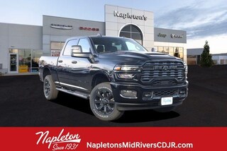 2026 Ram 2500 BLACK EXPRESS CREW CAB 4X4 6'4 BOX Pickup