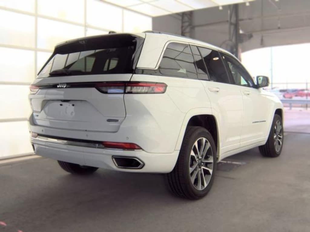 Used 2023 Jeep Grand Cherokee 4xe Overland SUV