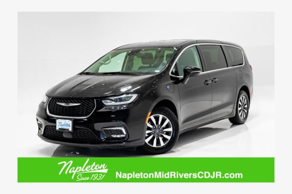 Used 2024 Chrysler Pacifica Plug-In Hybrid Select Van Passenger Van