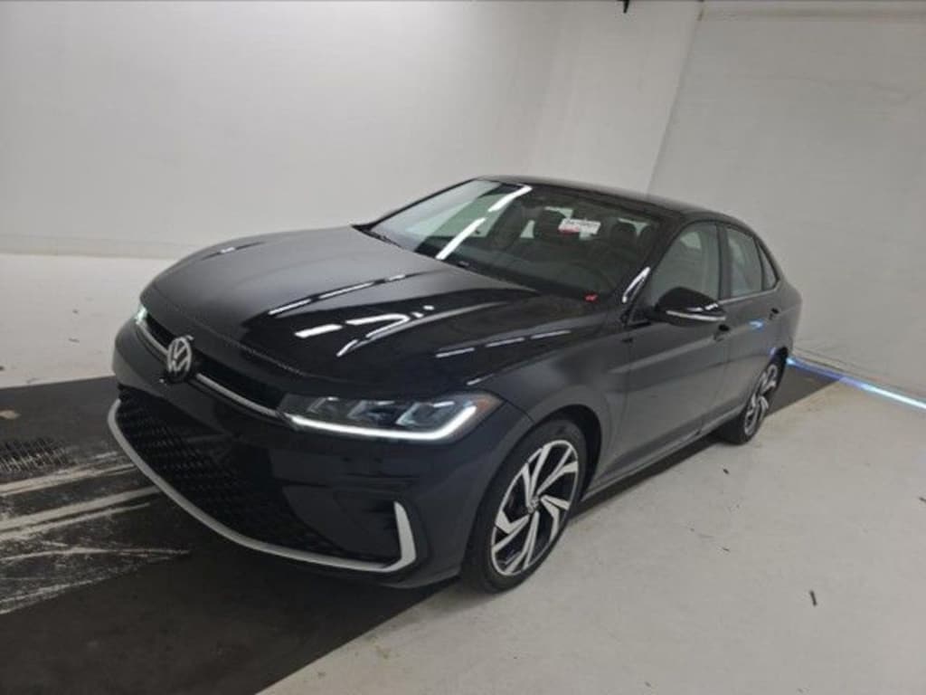 Used 2025 Volkswagen Jetta 1.5T SEL Sedan