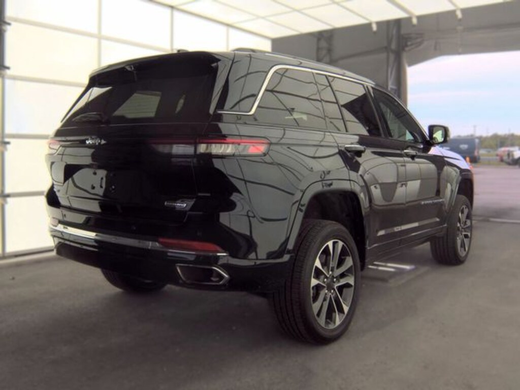 Used 2024 Jeep Grand Cherokee 4xe Overland SUV