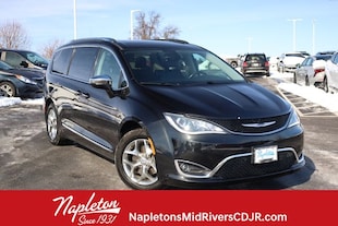 2019 Chrysler Pacifica Limited Van Passenger Van