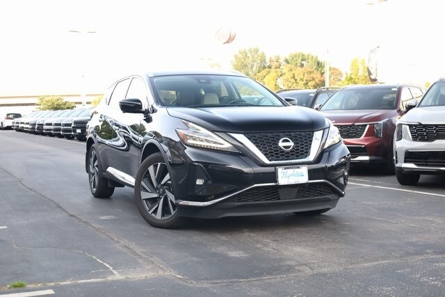 2023 Nissan Murano SL photo 2