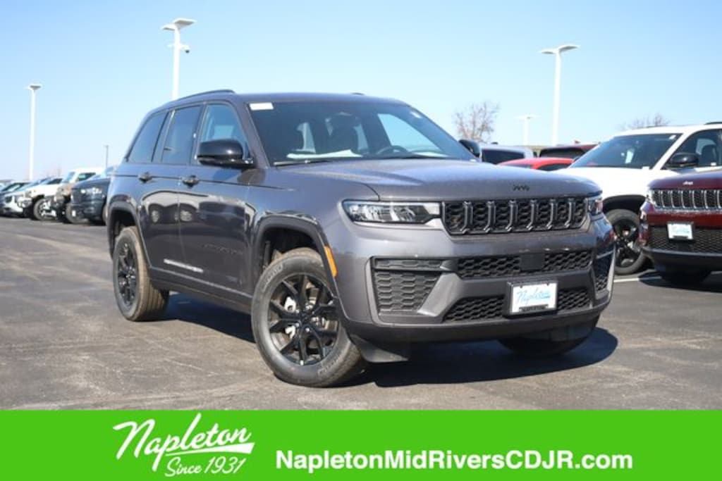 New 2026 Jeep Grand Cherokee LAREDO ALTITUDE 4X4 Sport Utility