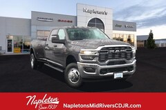 2026 Ram 3500 TRADESMAN CREW CAB 4X4 8' BOX Pickup