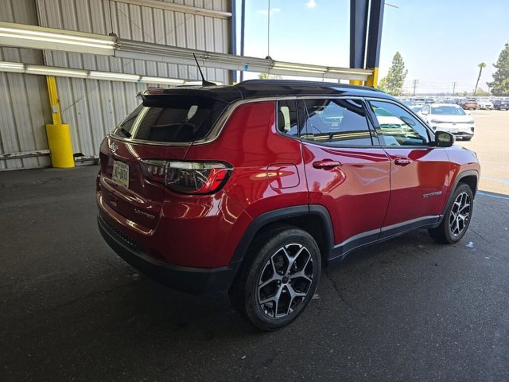 Used 2025 Jeep Compass Limited SUV