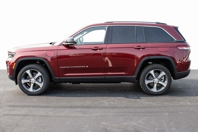 2023 Jeep Cherokee 4xe Sport photo 4