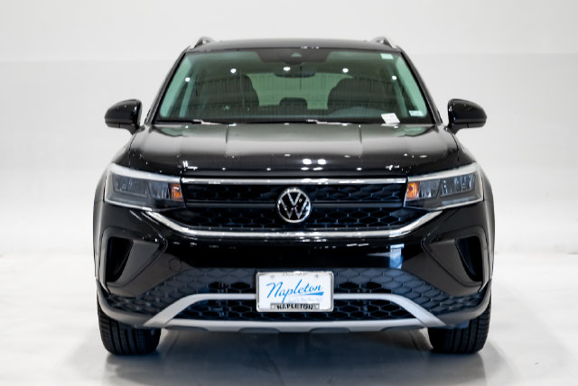 Used 2023 Volkswagen Taos 1.5T SE SUV