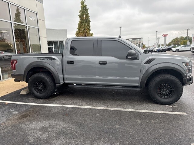 2019 Ford F-150 Raptor photo 4