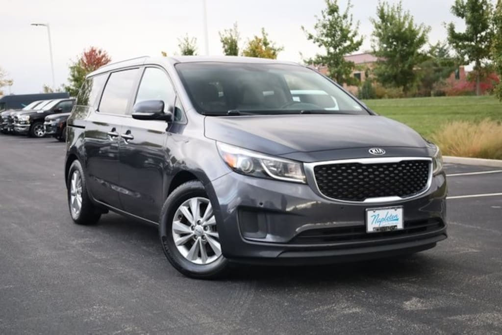 Used 2017 Kia Sedona LX Van Passenger Van