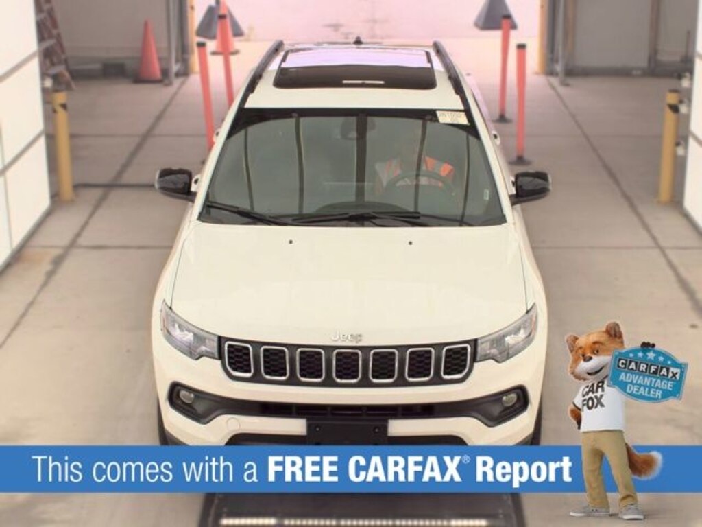 Used 2025 Jeep Compass Latitude SUV