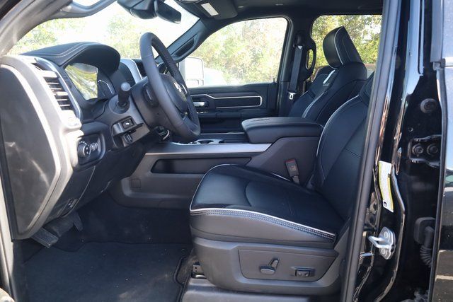 2025 RAM 2500 Laramie - Photo 13