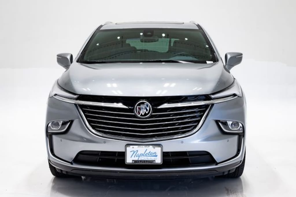 Used 2023 Buick Enclave Essence SUV