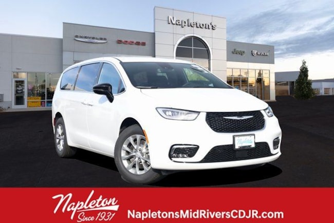 2026 Chrysler Pacifica SELECT AWD Passenger Van