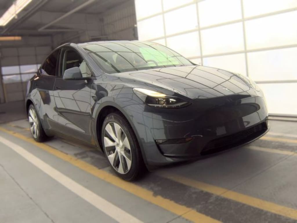 Used 2023 Tesla Model Y Long Range SUV