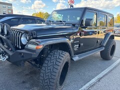 2018 Jeep Wrangler Unlimited Sahara 4x4 SUV