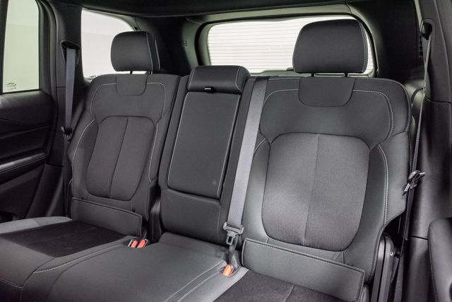 2025 Jeep Grand Cherokee Laredo - Photo 22