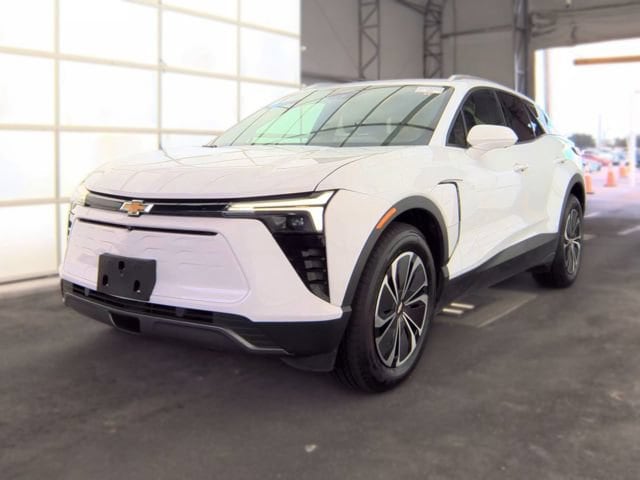Used 2024 Chevrolet Blazer EV LT with VIN 3GNKDBRJ0RS201558 for sale in St. Peters, MO