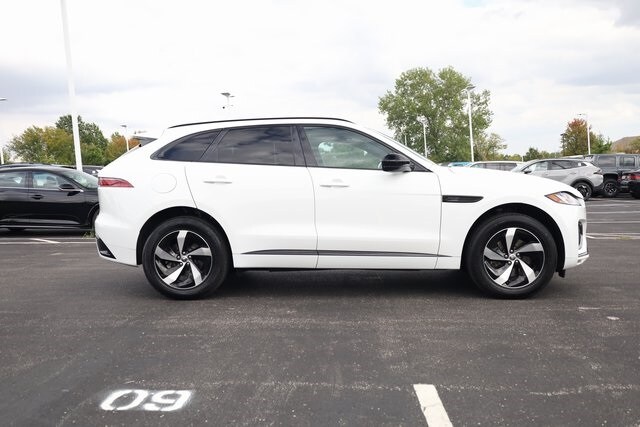 2024 Jaguar F-PACE P250 R-Dynamic S photo 4