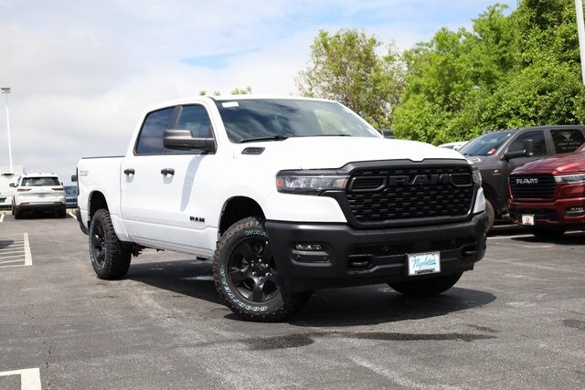 2025 Ram 1500 Warlock photo 2