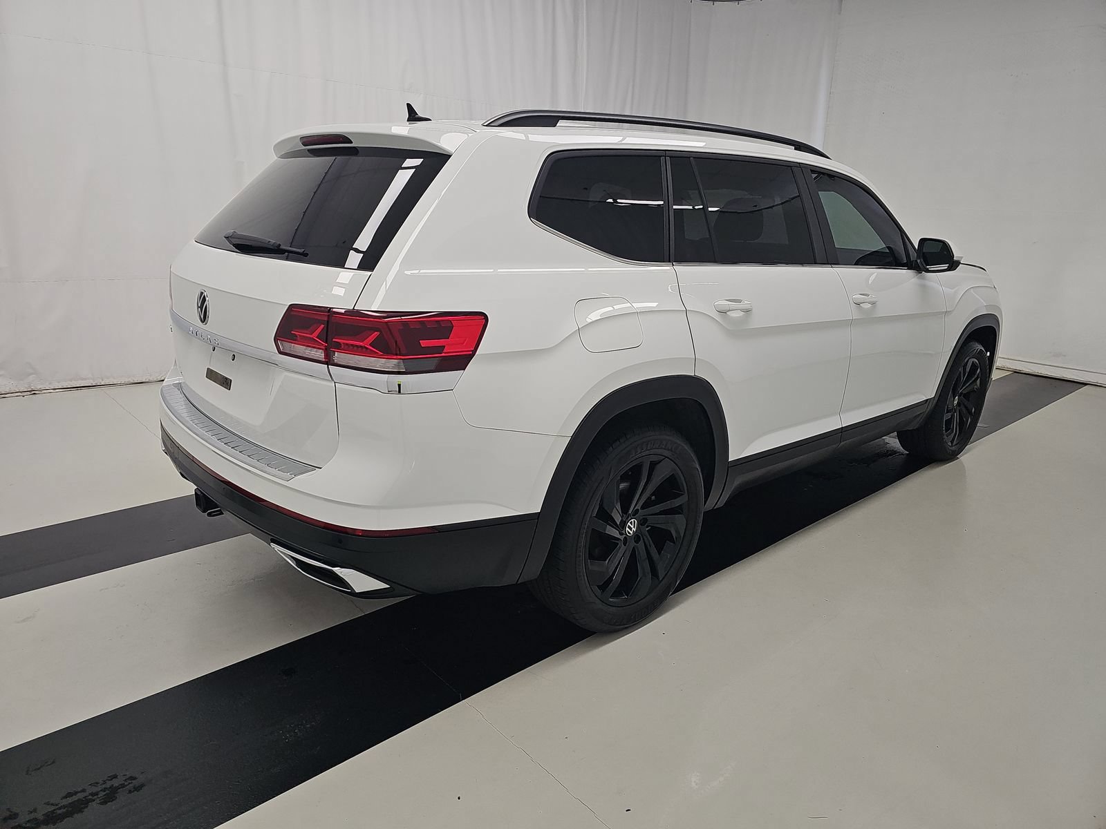 Used 2023 Volkswagen Atlas 3.6L V6 SE w/Technology SUV