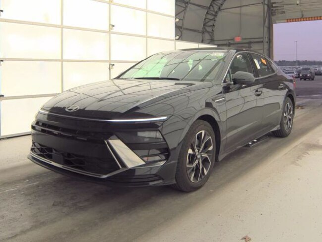 2024 Hyundai Sonata SEL Sedan